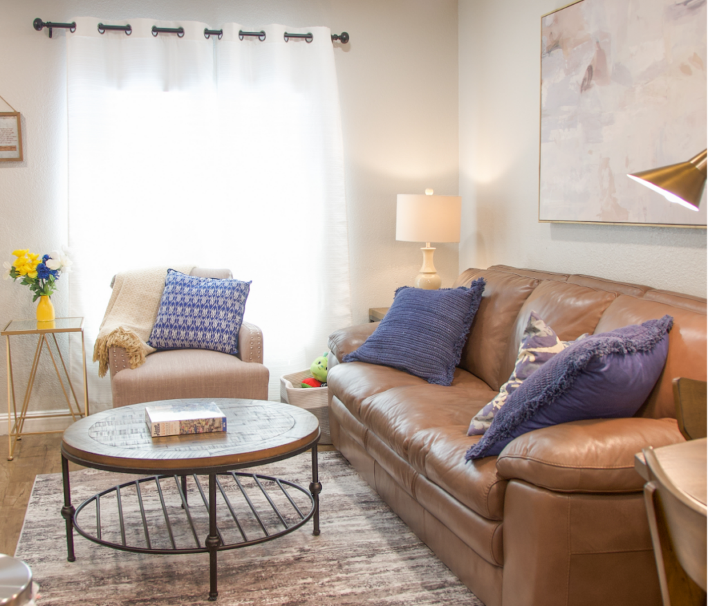 Grateful Gatherings Donate Gently Used Items